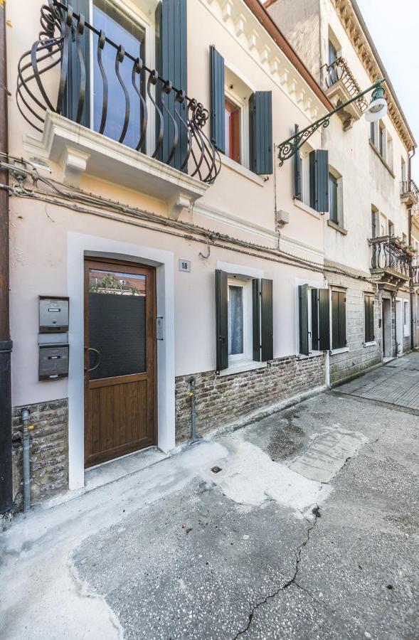 Ca' Laura - Murano Centro - 10 Min From Venice Exterior photo